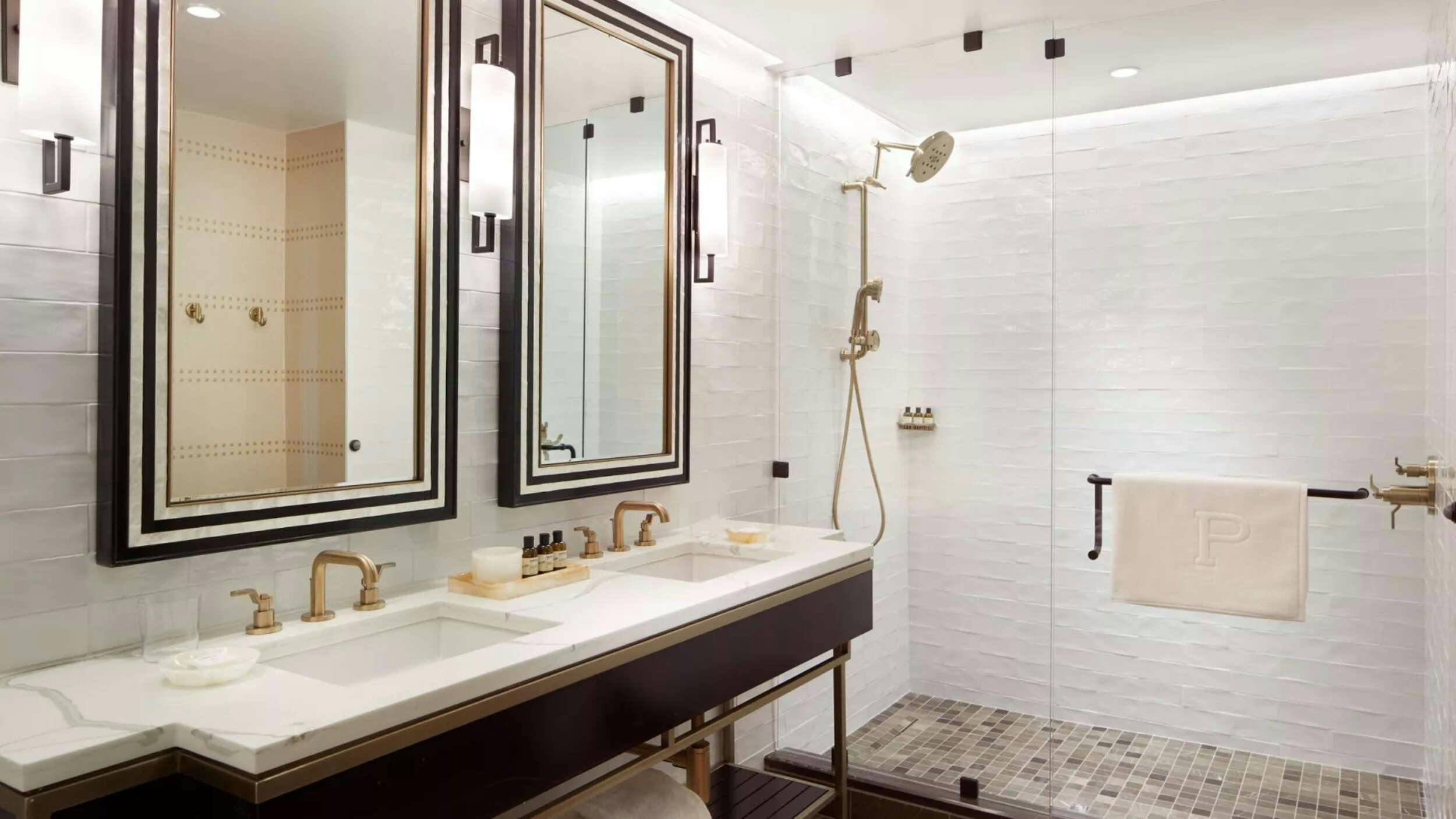 Hotel The Plaza Hotel Pioneer Park photo 5