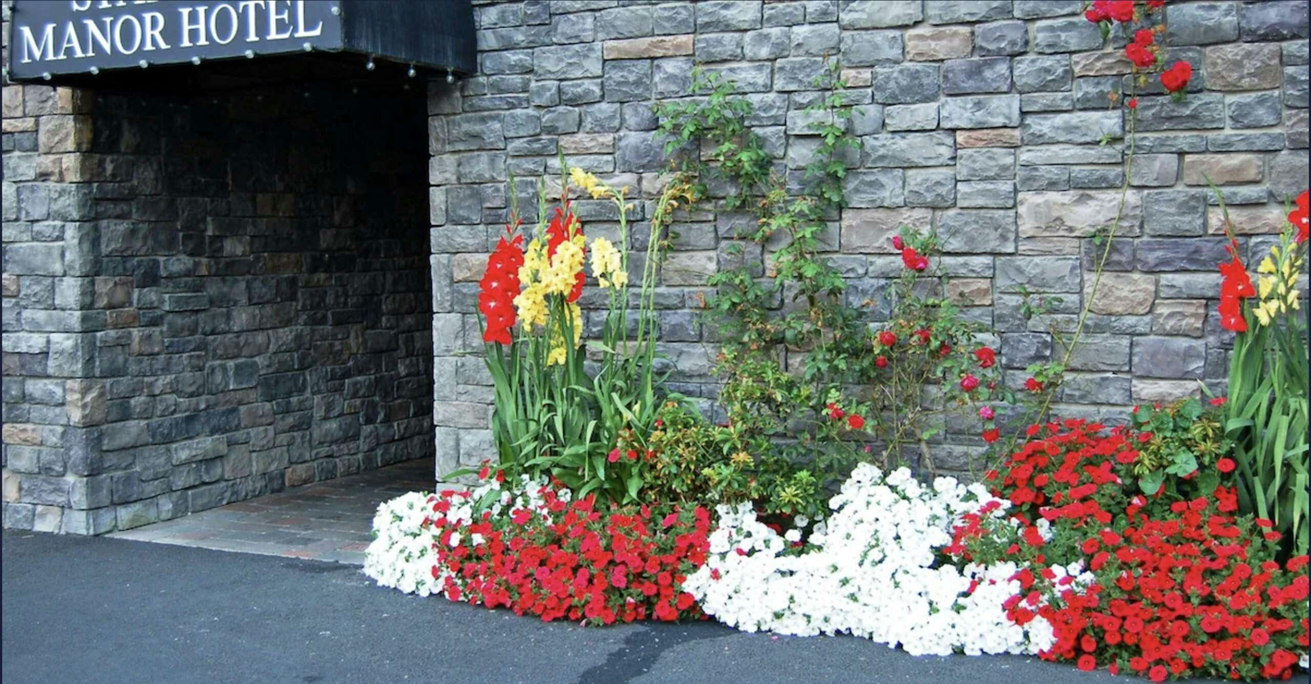 Beachfront Manor Hotel