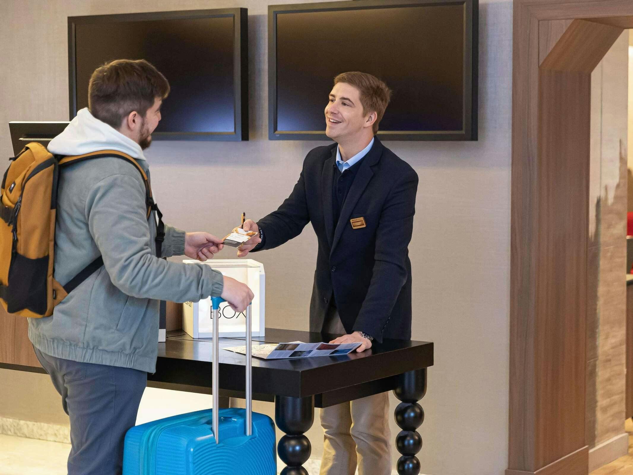 Hotel Mercure Lille Centre Grand Place photo 5