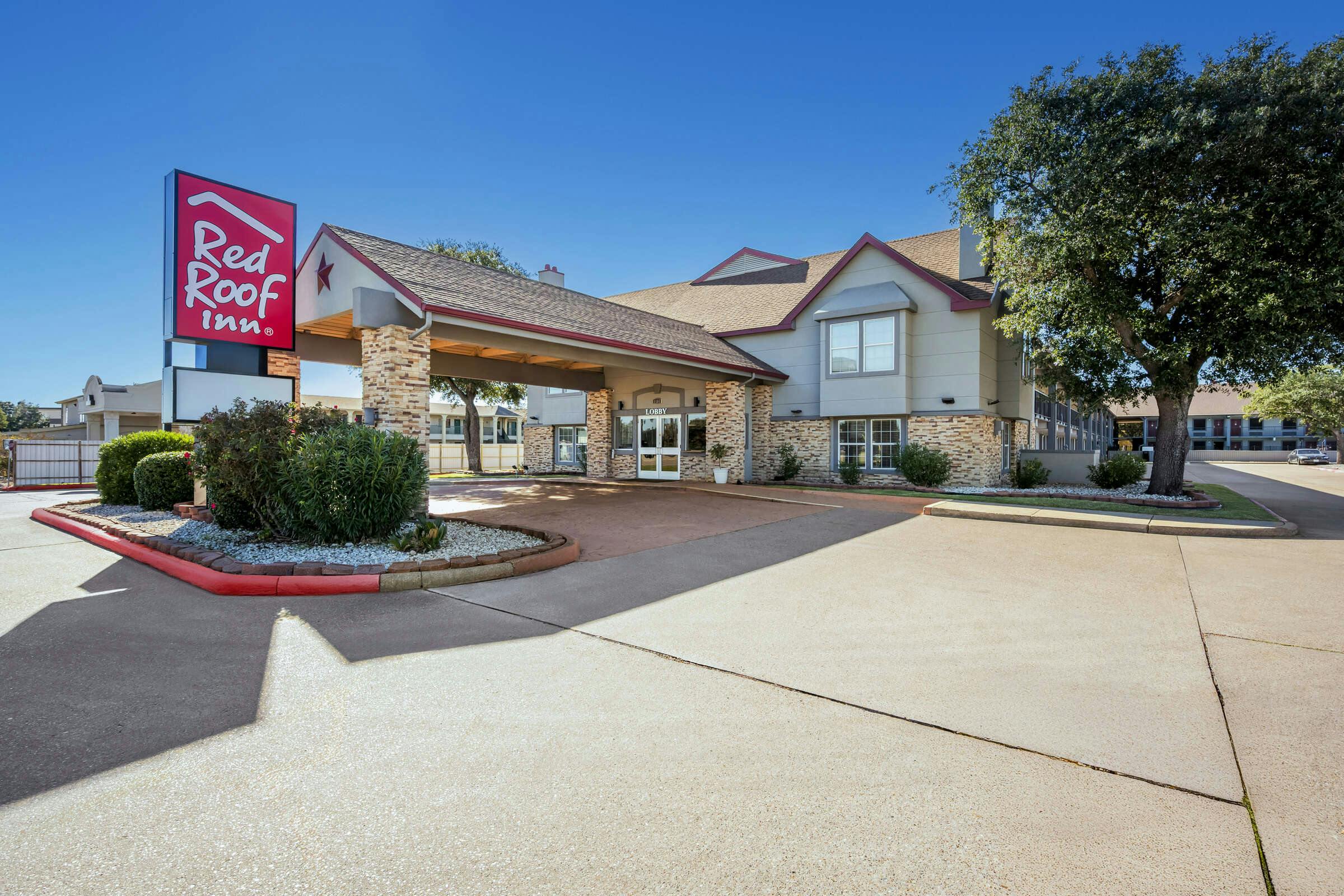 Red Roof Inn College Station