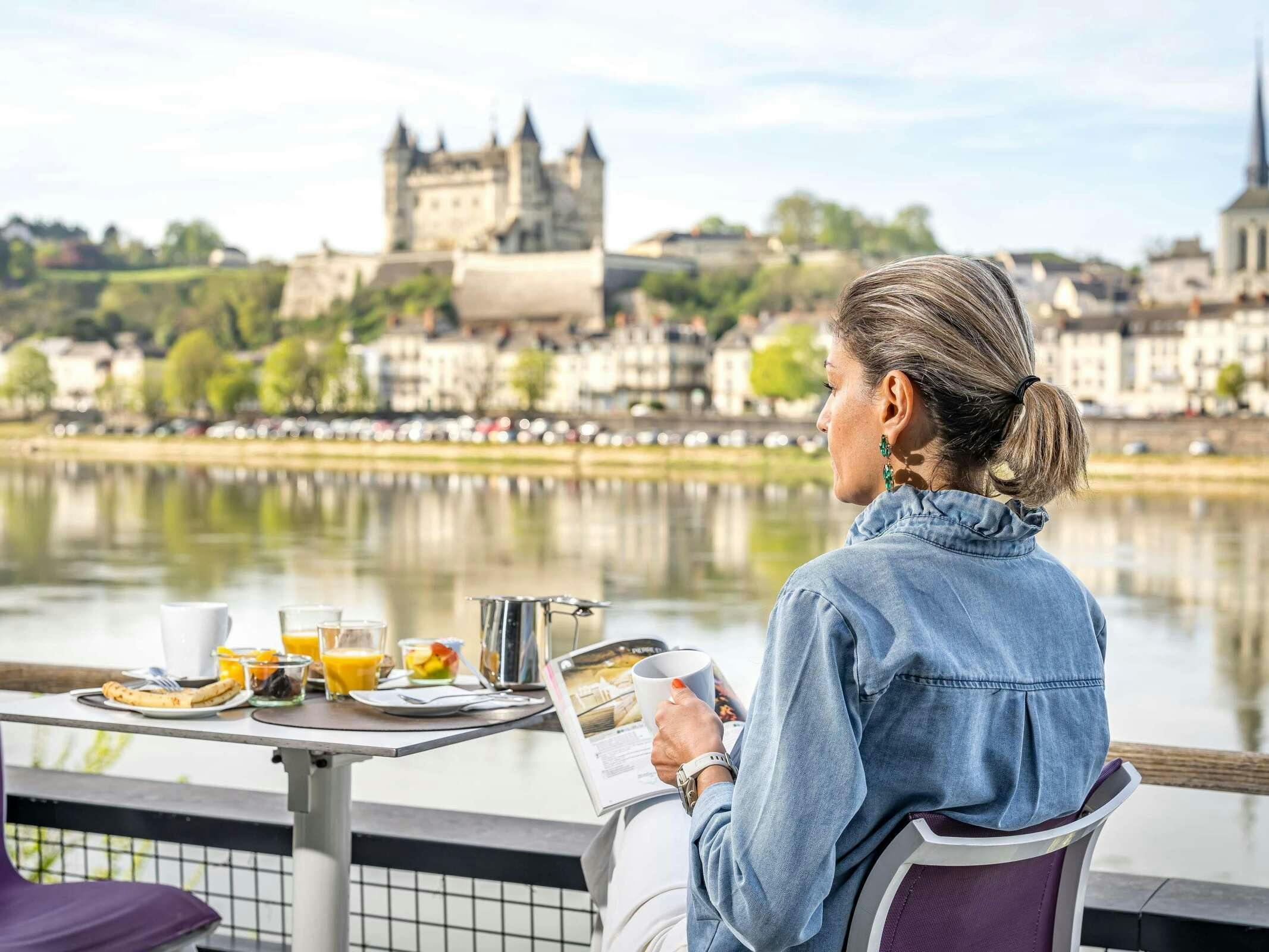 Hotel Mercure Bords De Loire Saumur photo 1