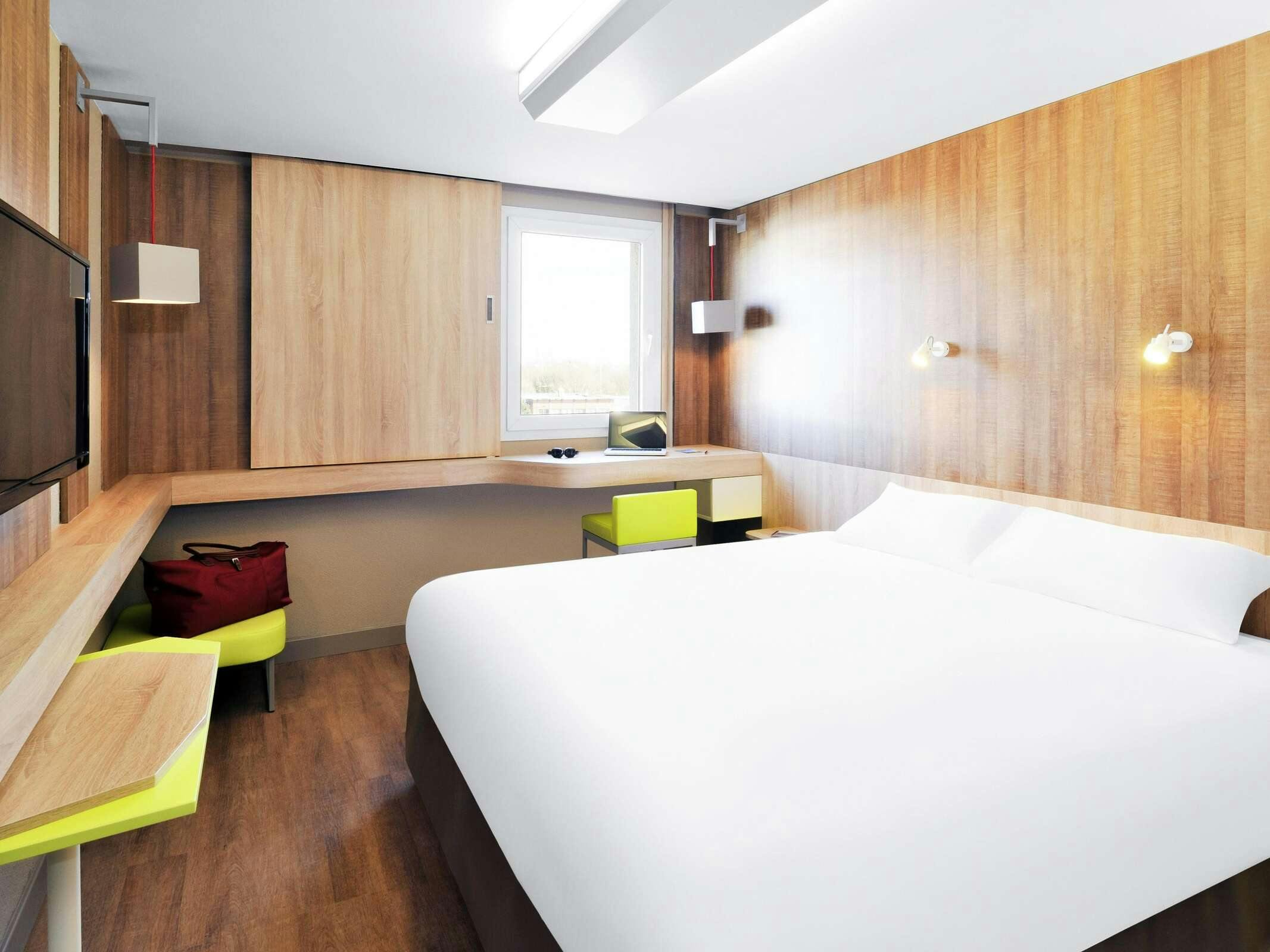 Hotel Ibis Styles Lille Marcq En Baroeul photo 1