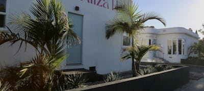 Aliza Hotel