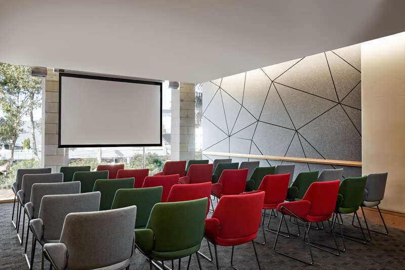 Hotel Crowne Plaza Sydney Macquarie Park By Ihg photo 2