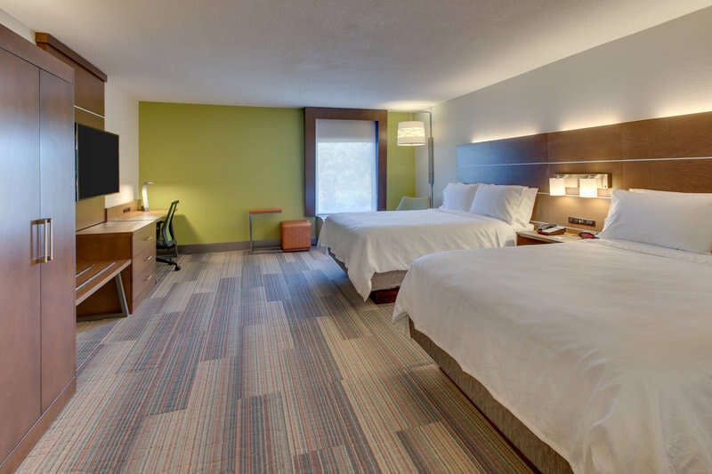 Hotel Holiday Inn Express & Suites Atlanta N Perimeter Mall Area By Ihg photo 5