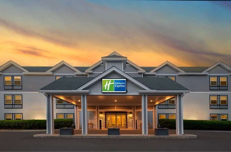 Holiday Inn Express St. Albans By Ihg