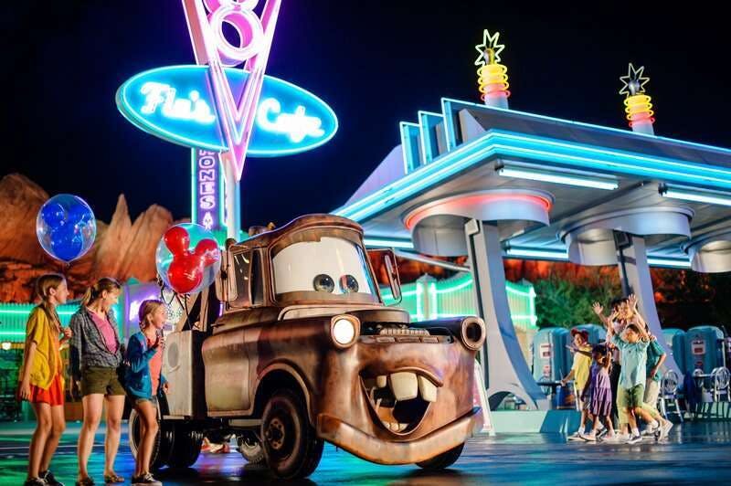 Hotel Holiday Inn & Suites Anaheim (1 Blk/Disneyland®) By Ihg photo 1