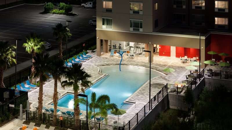 Hotel Holiday Inn Express & Suites Orlando At Seaworld By Ihg photo 5