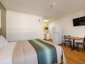 Hotel HomeTowne Studios Spartanburg - Asheville Highway photo 3