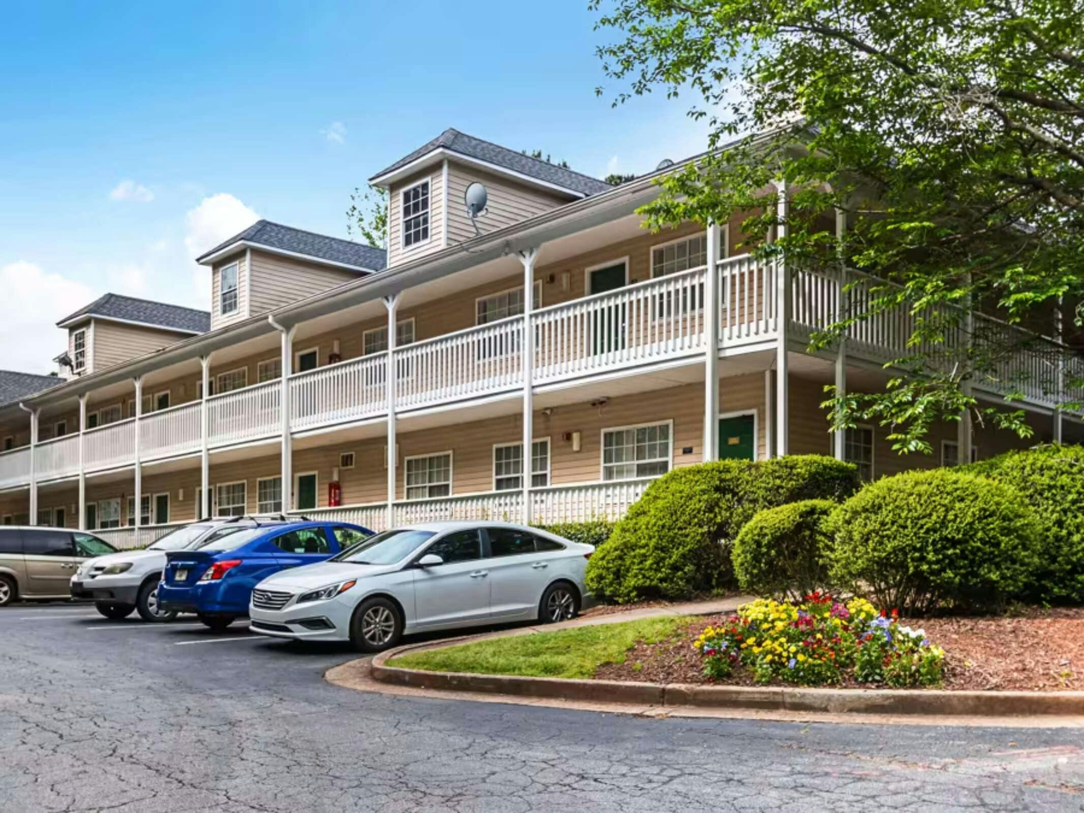 HomeTowne Studios Atlanta - Lawrenceville