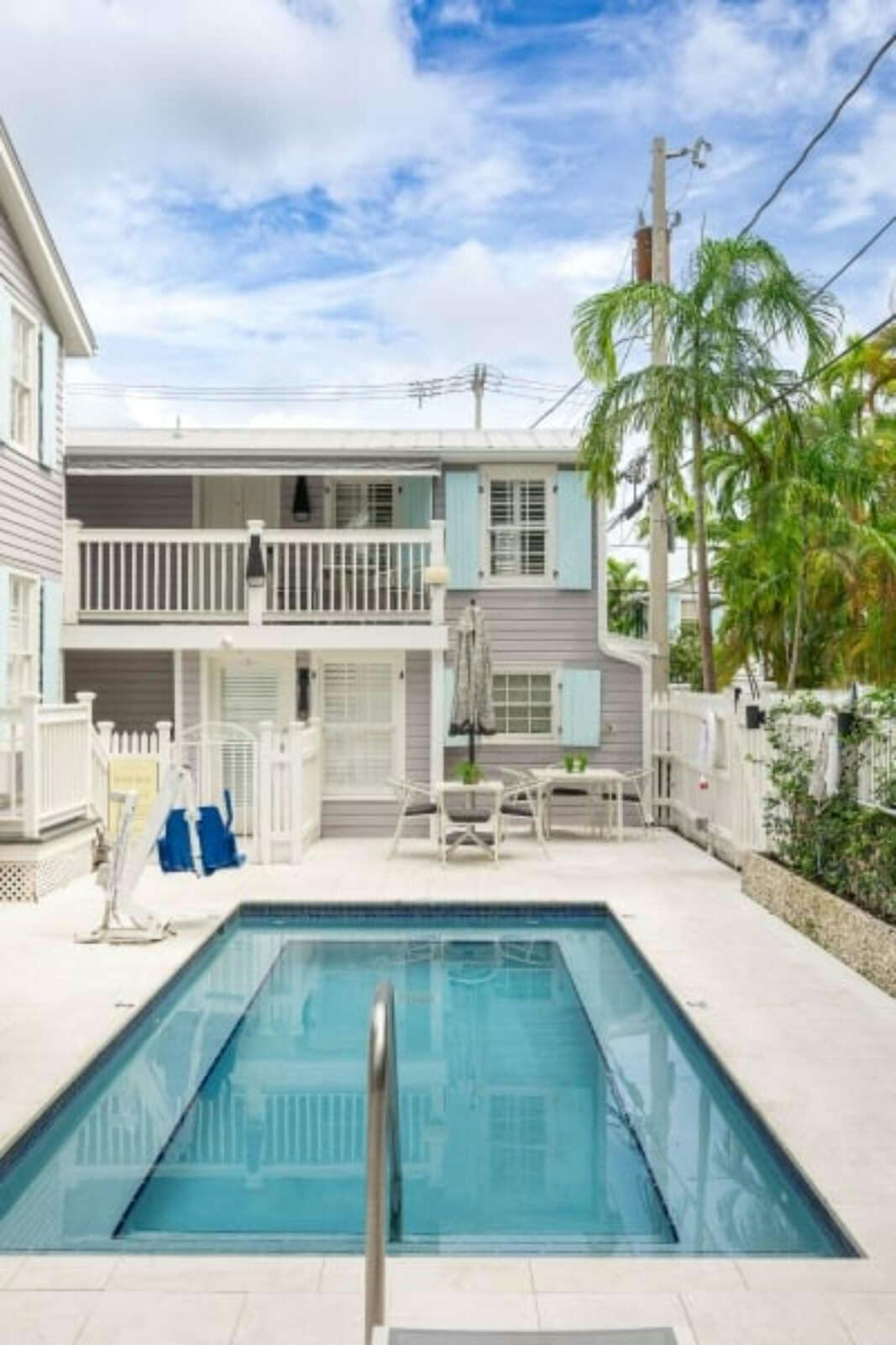 Fitch Lodge- Key West Historic Inns