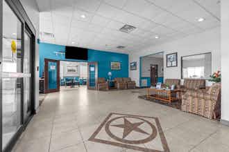 Hotel Days Inn Salado photo 1