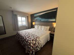 Hotel Red Roof Inn & Suites Tomah photo 2