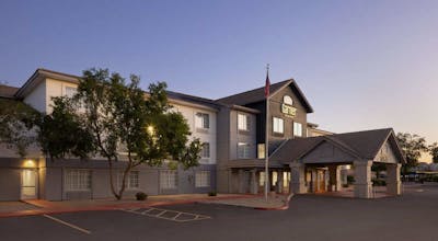 Garner Hotel Phoenix Northwest Surprise By Ihg