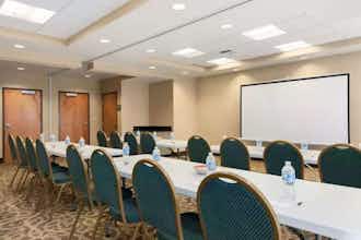 Hotel Independent (Sphc) University Hotel Davis Area By Ihg photo 3