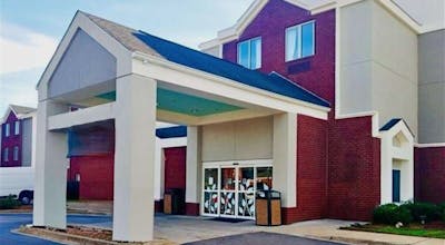 Independent (Sphc) Broad Street Inn By Ihg