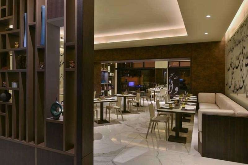 Hotel Voco Doha West Bay Suites By Ihg photo 4