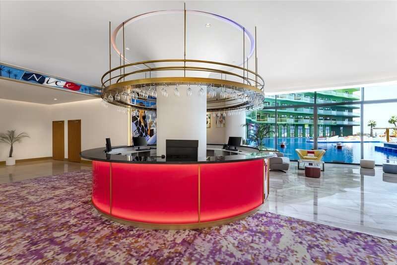 Hotel Voco Dubai Nice The Heart Of Europe By Ihg photo 3