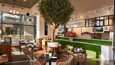 Hotel Voco Dubai The Palm By Ihg photo 3