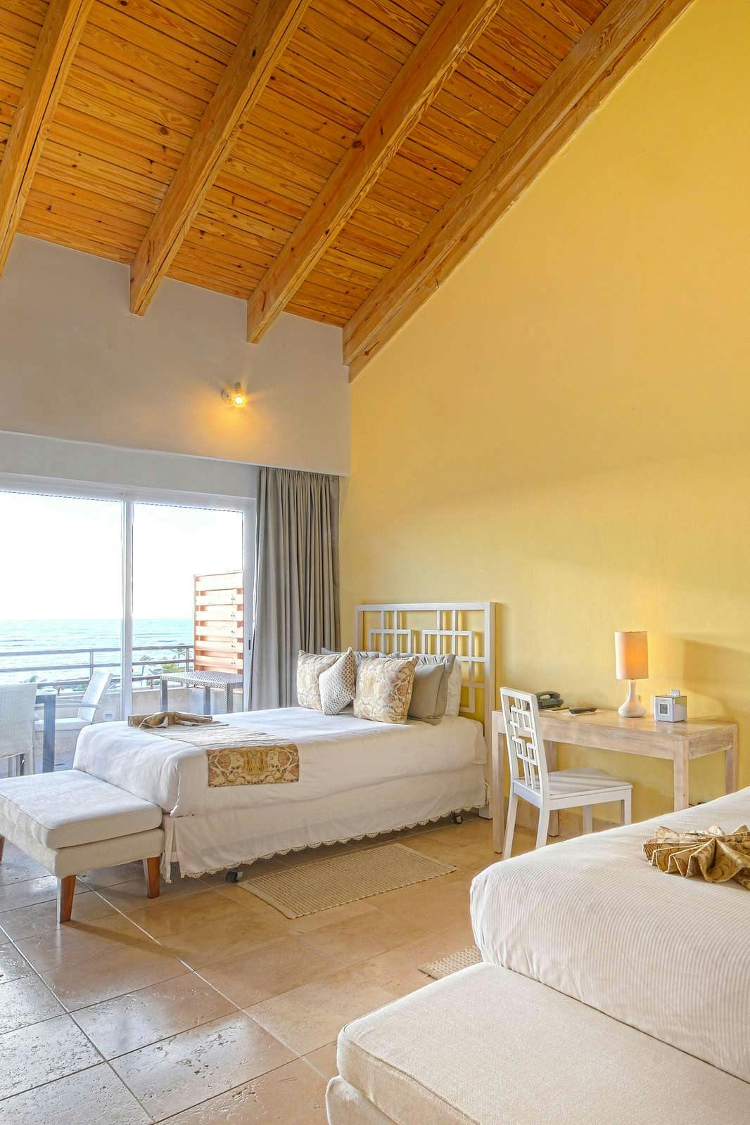 Hotel Del Mar by Joy Resorts photo 4