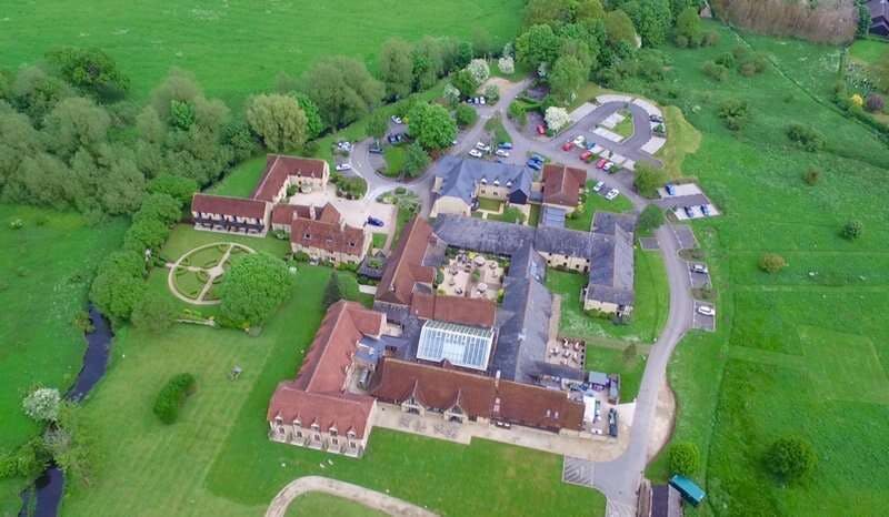 Hotel Voco Oxford Thames By Ihg photo 4