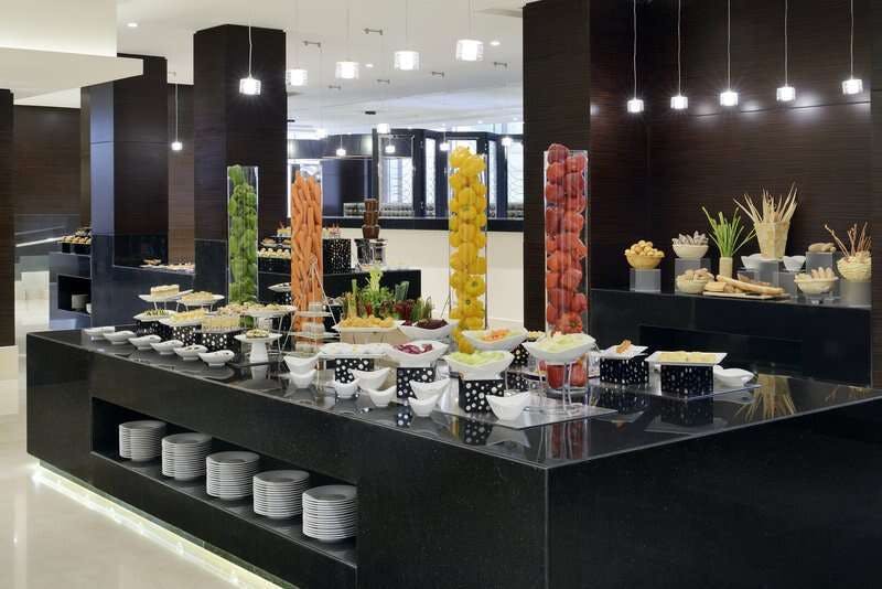 Hotel Voco Riyadh By Ihg photo 3