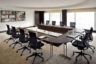 Hotel Voco Riyadh By Ihg photo 5