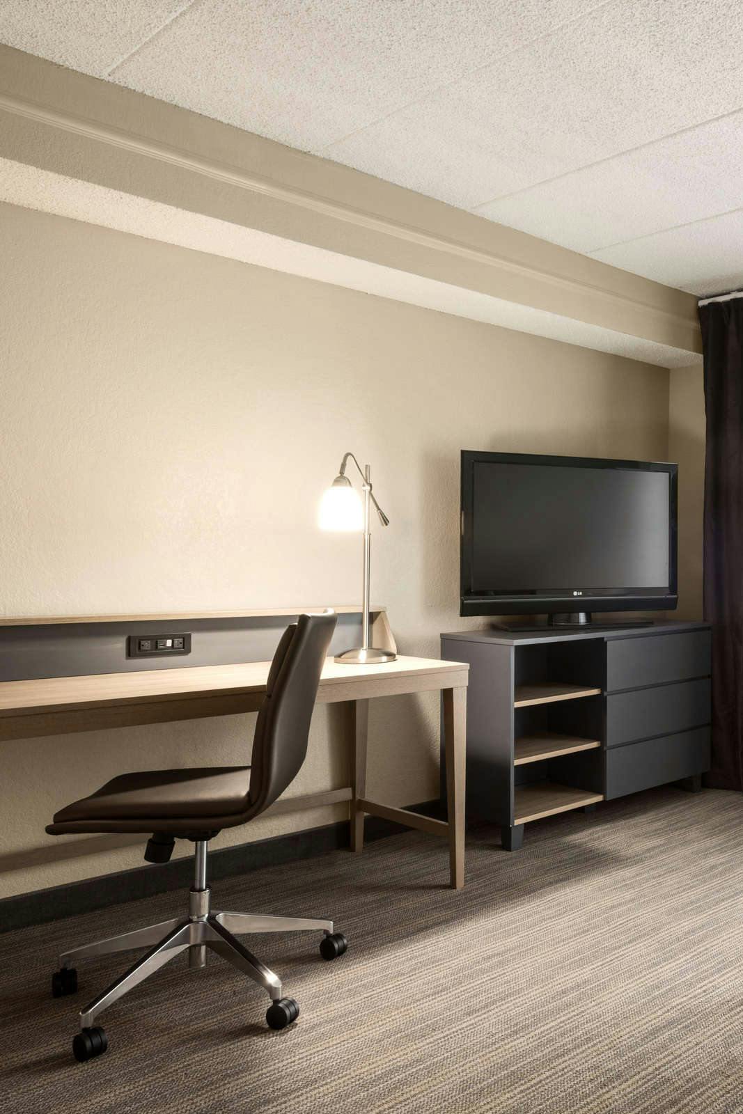 Hotel Country Inn & Suites by Radisson, Hoffman Estates, IL photo 5