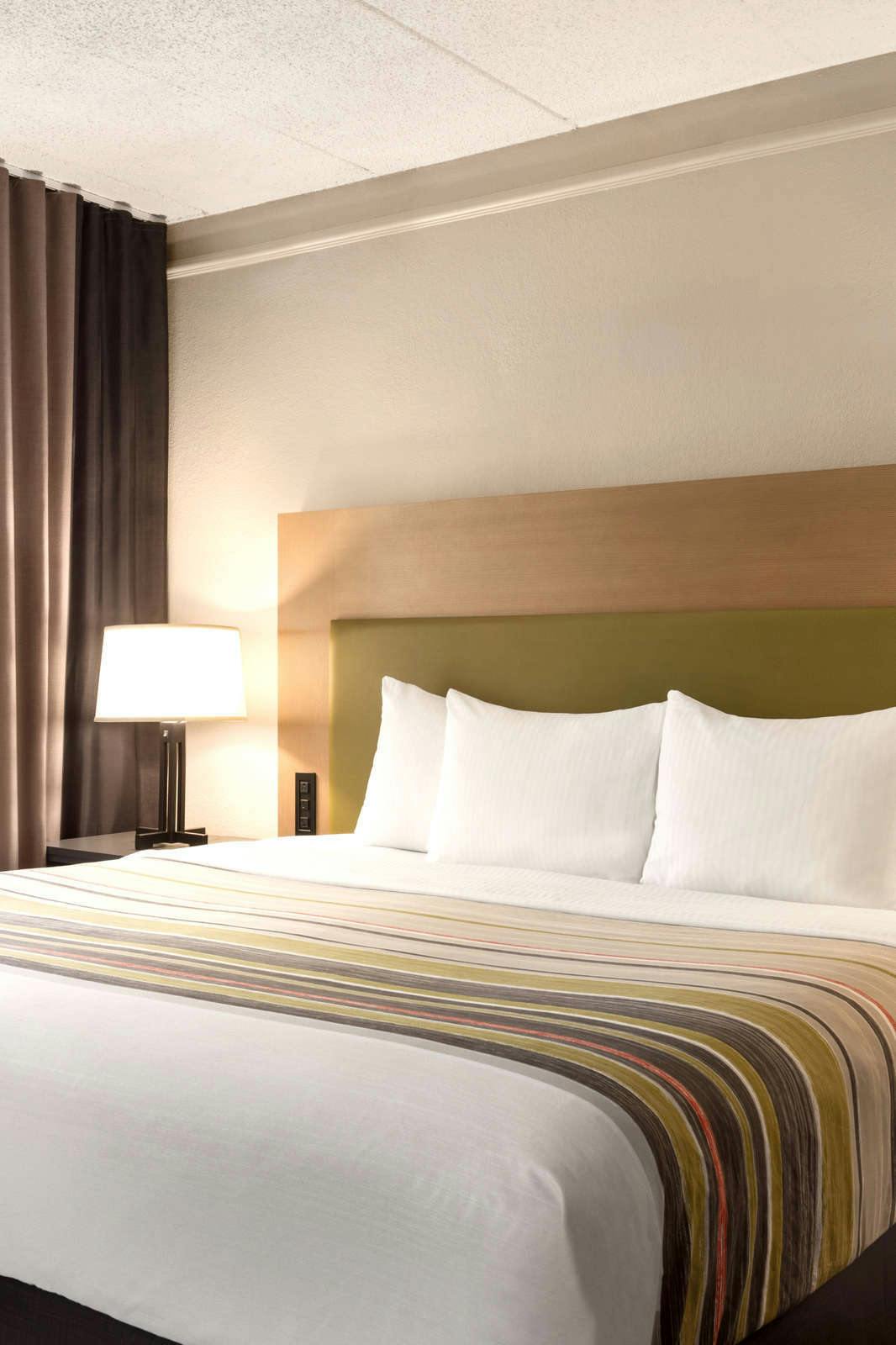 Hotel Country Inn & Suites by Radisson, Hoffman Estates, IL photo 1