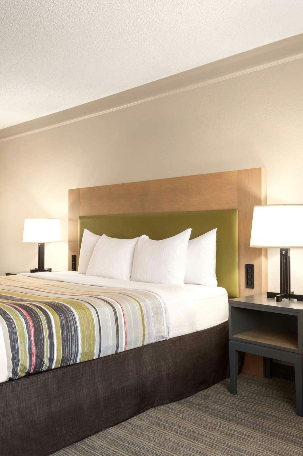 Hotel Country Inn & Suites by Radisson, Hoffman Estates, IL photo 4