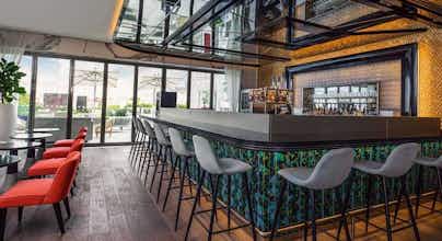 Hotel Vignette Collection TH8 PALM DUBAI BEACH RESORT by IHG photo 4