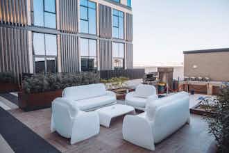 Hotel Staybridge Suites Dubai Al Maktoum Airport By Ihg photo 2