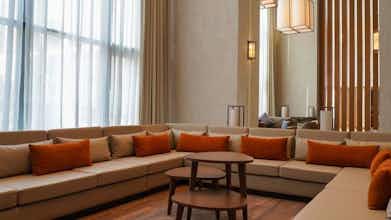 Hotel Staybridge Suites Dubai Al Maktoum Airport By Ihg photo 5