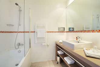 Hotel Le Grand Hotel de Normandie photo 1