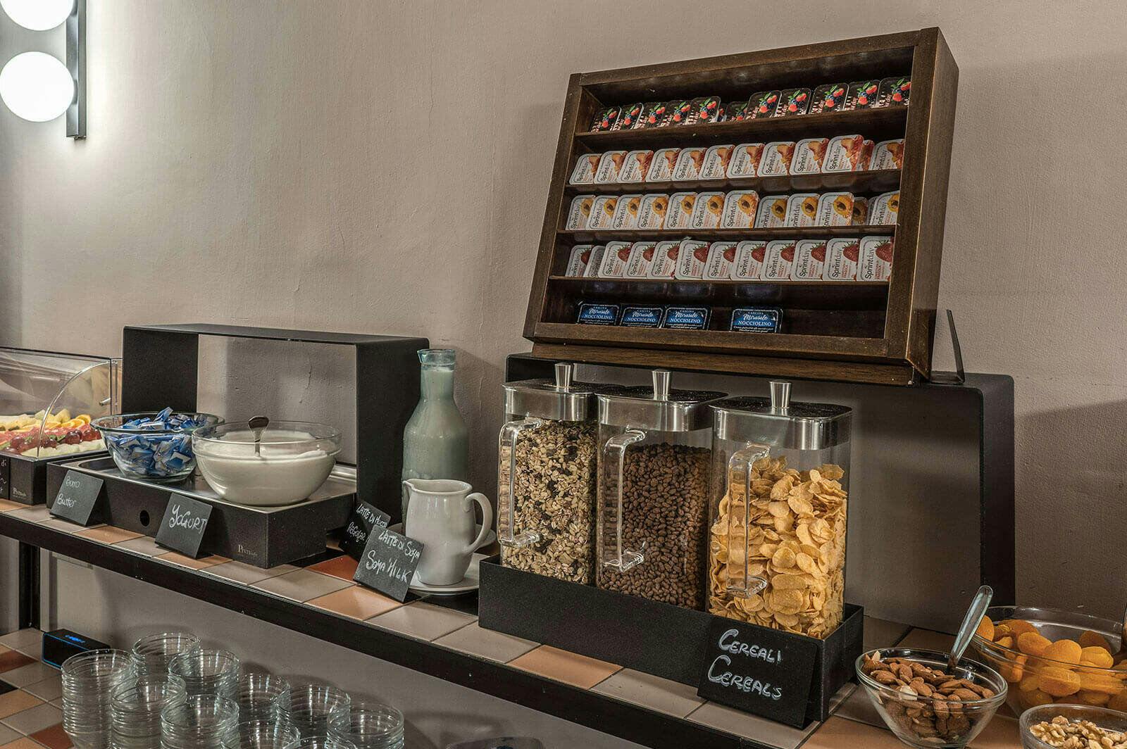 Hotel HOTEL MADISON photo 3