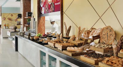 MOVENPICK JUMEIRAH LAKES TOWER