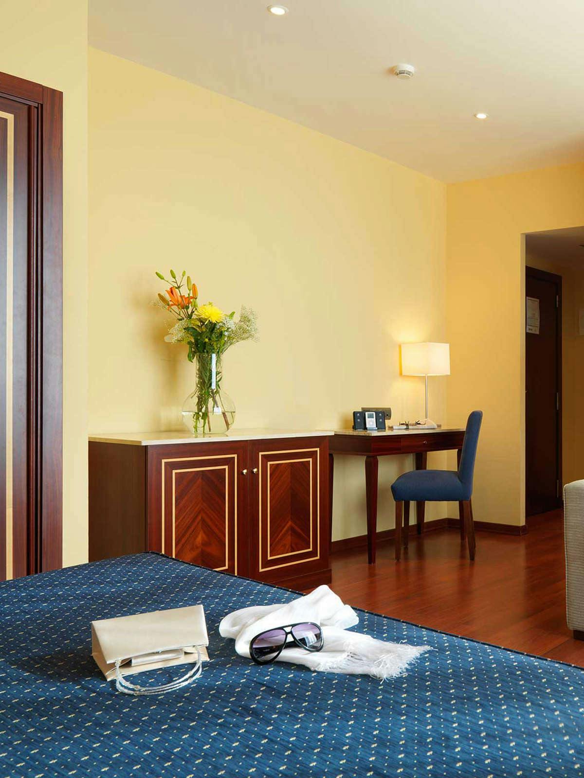 Hotel Eurostars Ciudad de la Coruña photo 1