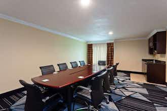 Hotel Holiday Inn & Suites SAN MATEO-SAN FRANCISCO SFO by IHG photo 1