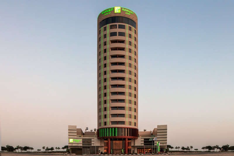Holiday Inn & Suites Dubai Science Park By Ihg