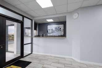Hotel Super 8 Macon West photo 2