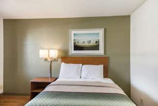 Hotel HomeTowne Studios Spartanburg - Asheville Highway photo 2