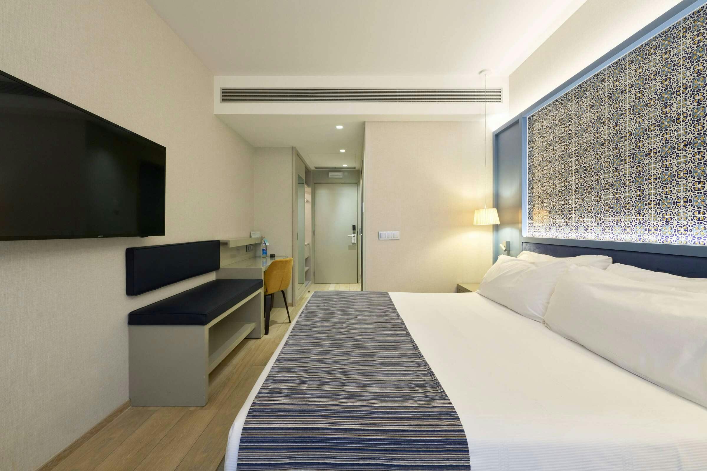 Hotel Catalonia Porto photo 3