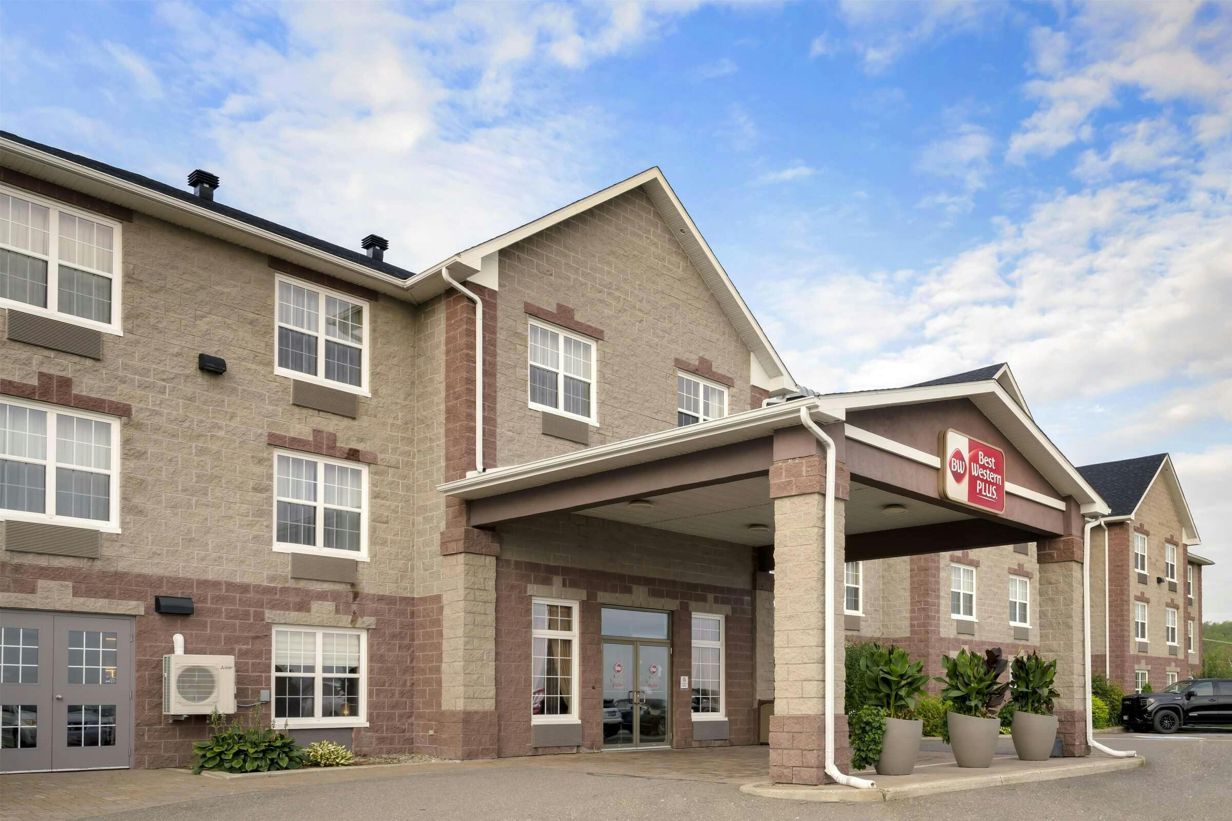 Hotel Best Western Plus Grand-Sault Hotel & Suites photo 1