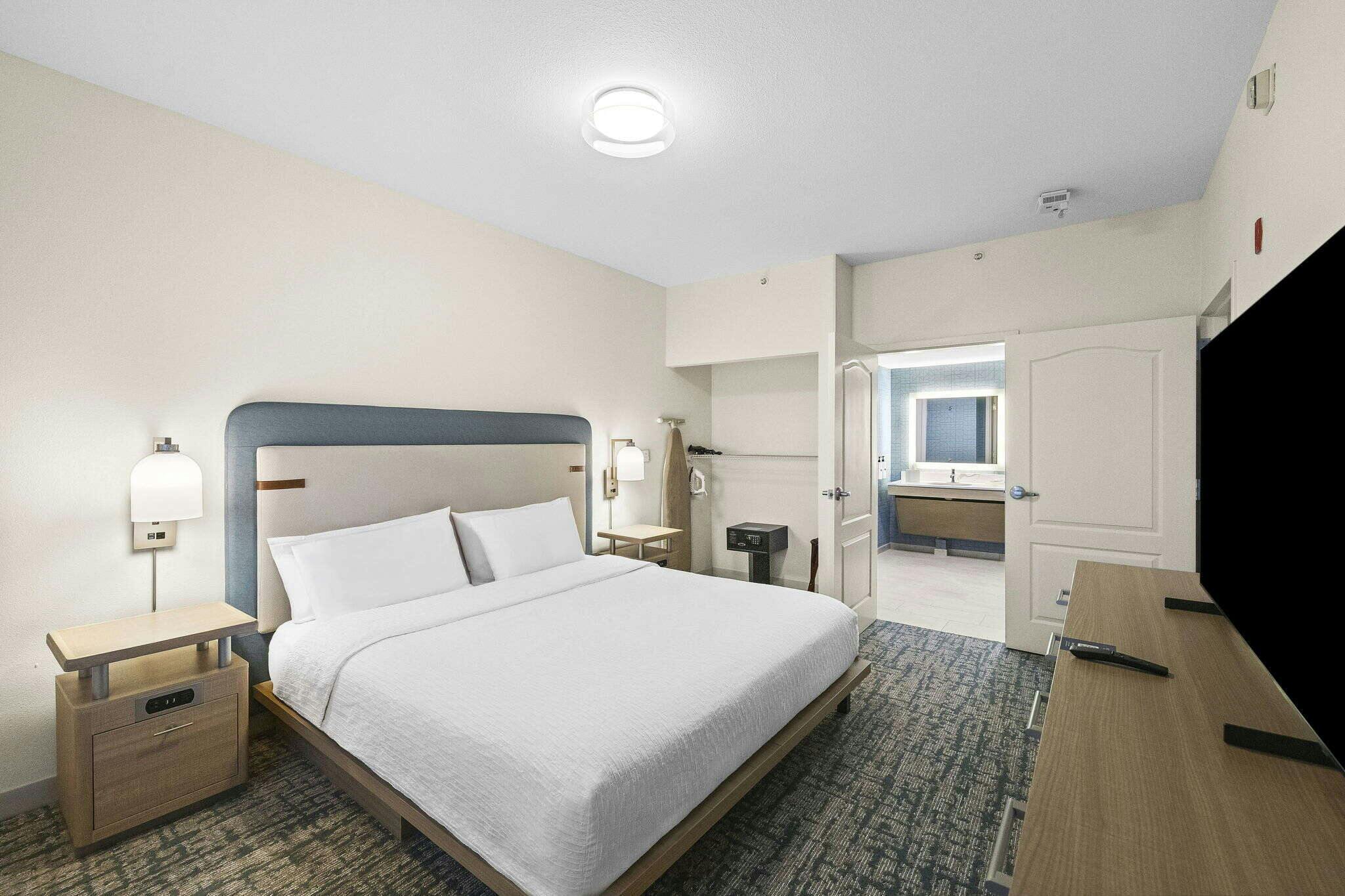 Hotel Homewood Suites By Lancaster, CA photo 1