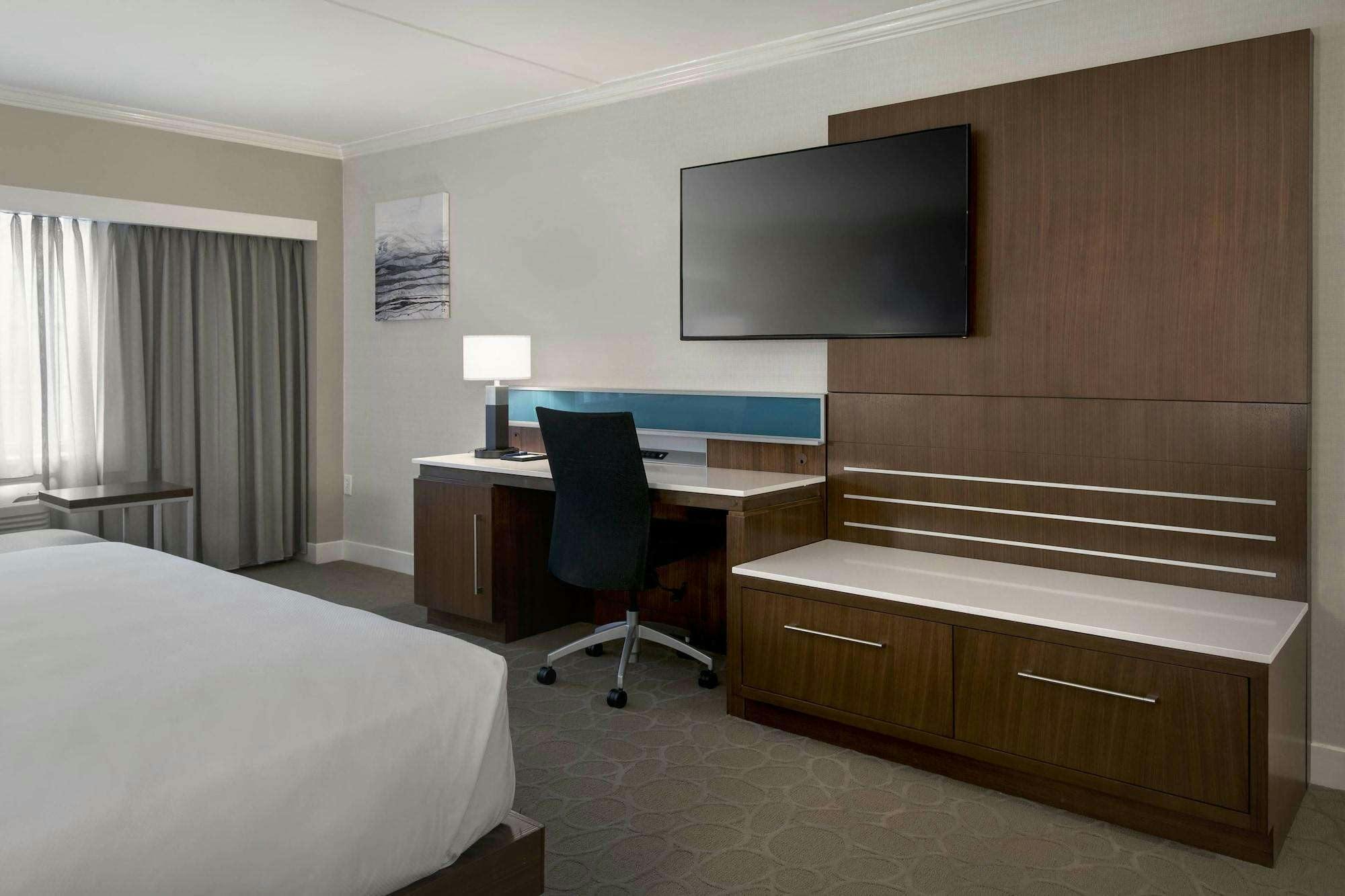 Hotel Delta Hotels by Marriott Basking Ridge photo 3