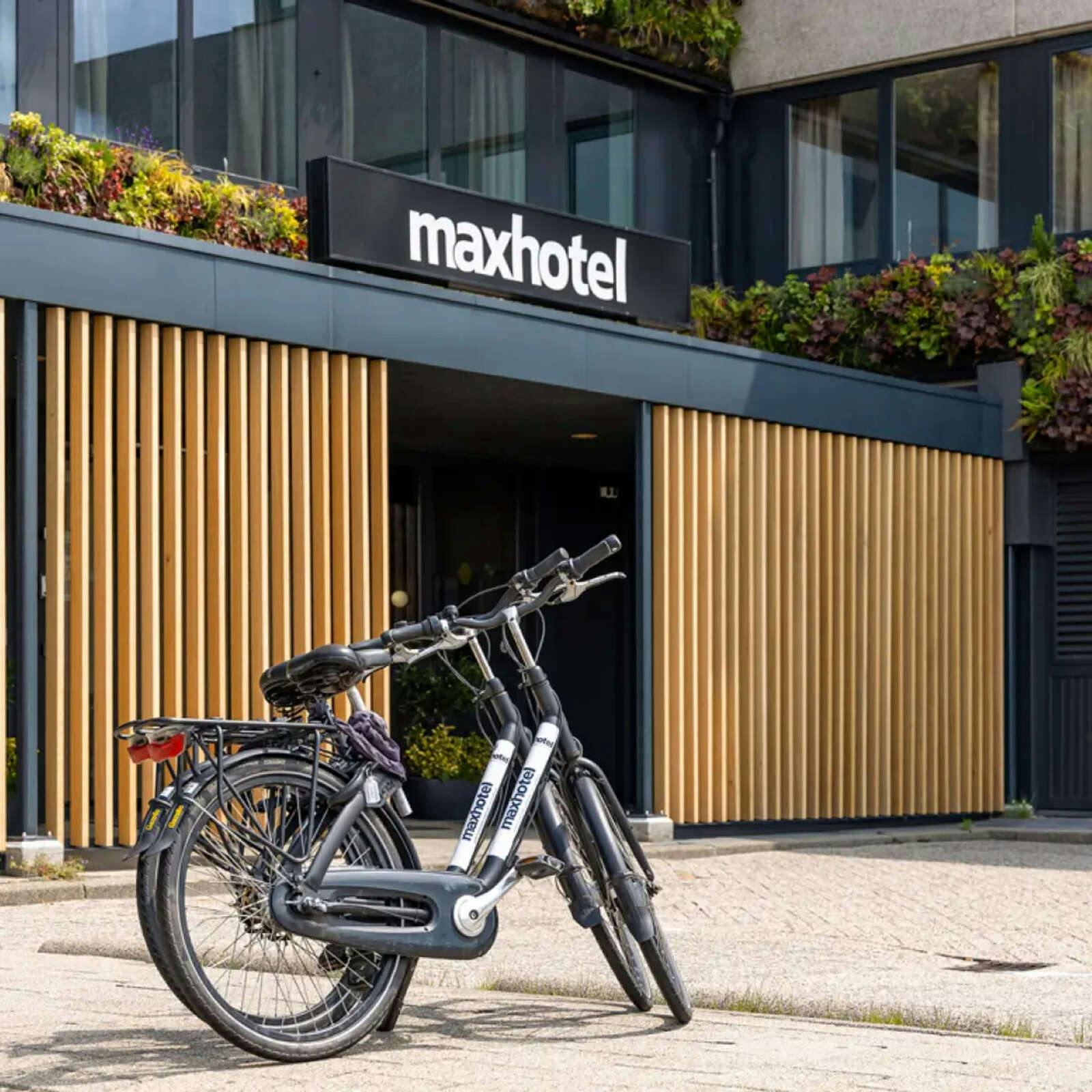 Hotel Maxhotel Amsterdam Schiphol Airport photo 2