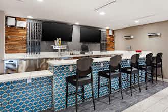 Hotel Best Western Plus Coalinga Inn photo 1