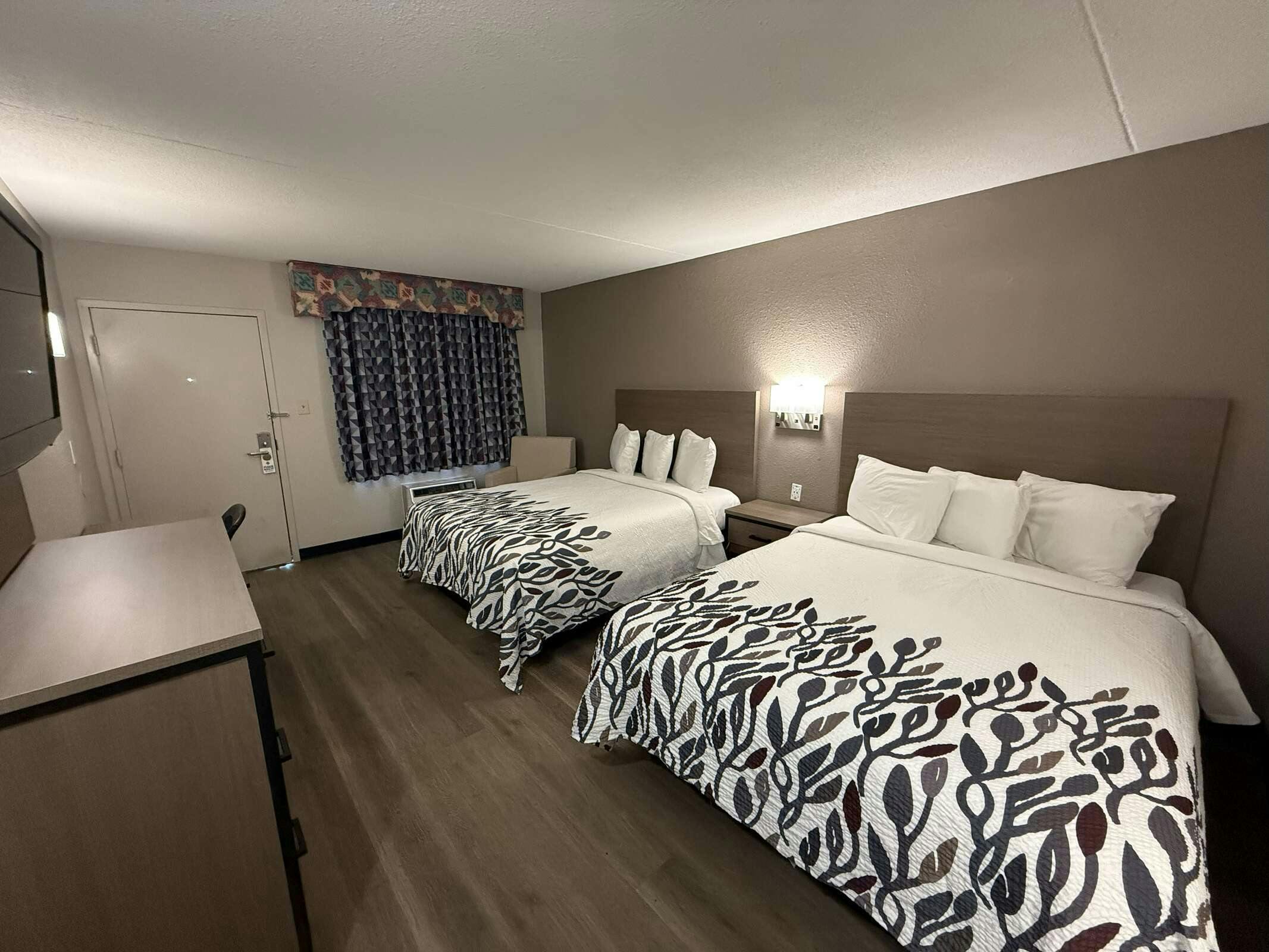 Hotel Red Roof Inn Tucson - Vail photo 4