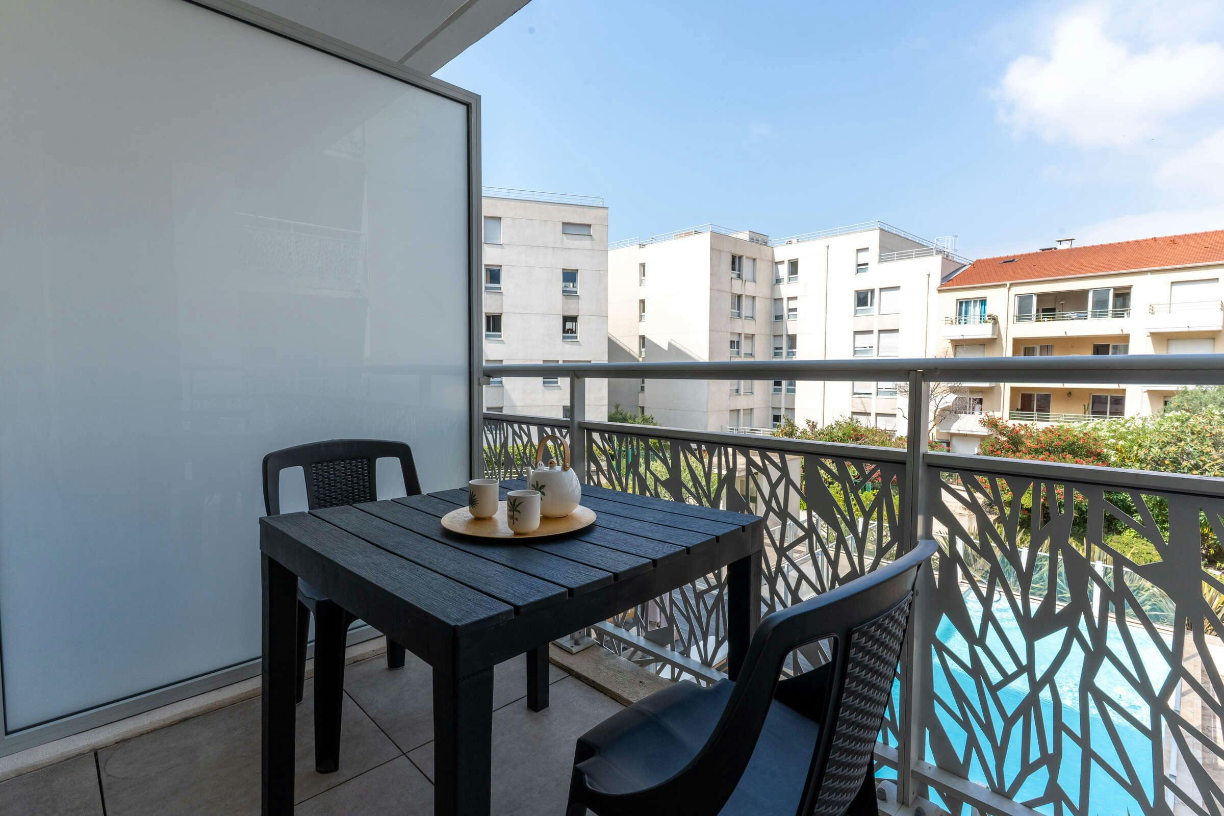 Hotel Quality Suites Nice photo 2