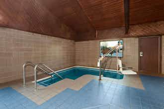 Hotel AmericInn Green Bay West photo 3